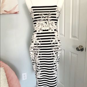 Express black/cream striped floral dress size 4